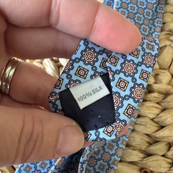 Burma Bibas 100% Silk Tie Blue Pink‎ Gold Geometric Classic - Picture 5 of 5
